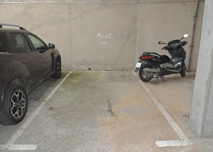 T1 Agreable Avec Parking Prive, Proche Etang De Thau, Climatise, Cuisine Equipee, Loggia, - Fr-1-571-33 Apartamento *